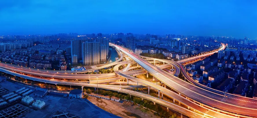 施邦上海中環高架禁入柵安裝案例 施邦上海中環高架禁入柵安裝案例